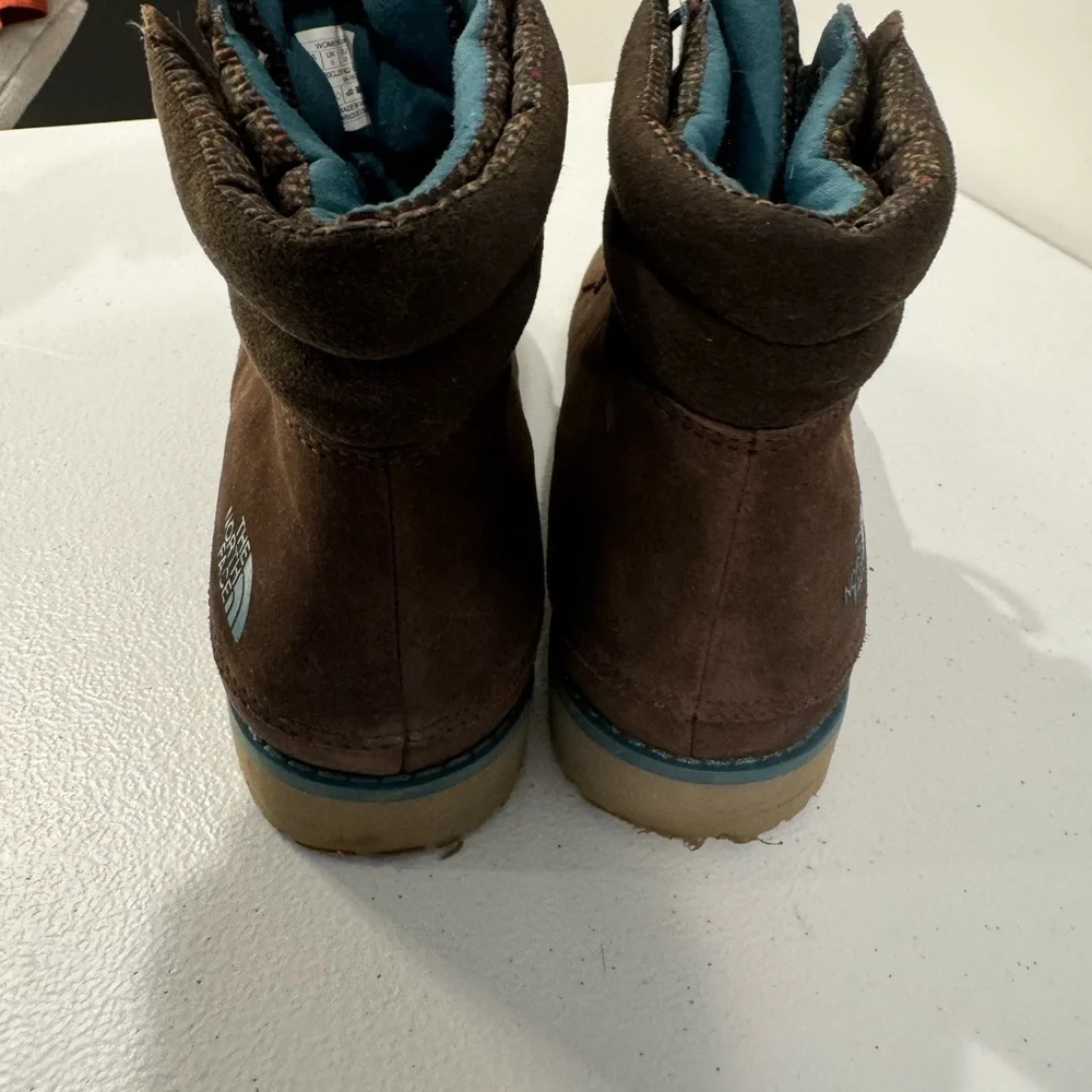 The North Face Ballard Roll Down SE Snow Boots size 7